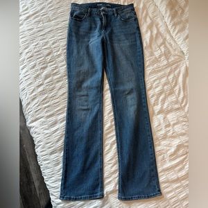 Old Navy Mid Rise Wow Boot Cut Size 6